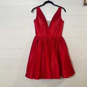 Vienna size 4 dress